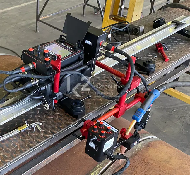  Rail Titan